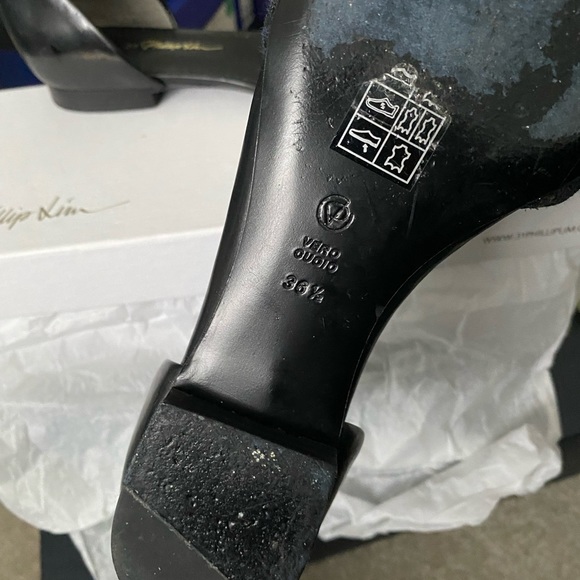 3.1 Phillip Lim flats - Picture 3 of 3